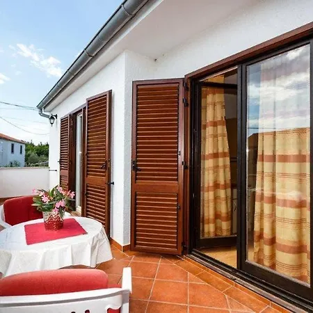 Adria-holiday House With A Private Pool In Krk Kornić