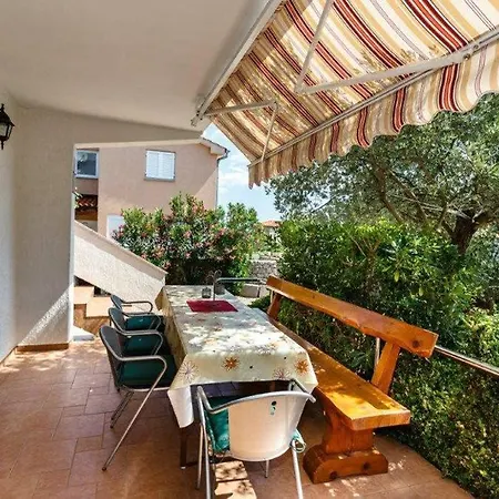 Adria-holiday House With A Private Pool In Krk Kornić
