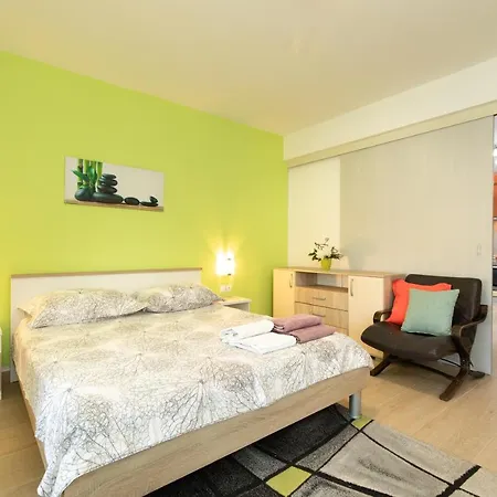 Adria-holiday House With A Private Pool In Krk