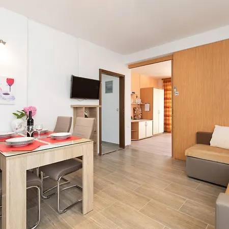 Adria-holiday House With A Private Pool In Krk * Kornić