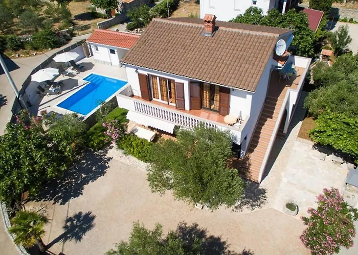 Adria-holiday House With A Private Pool In Krk * Kornić