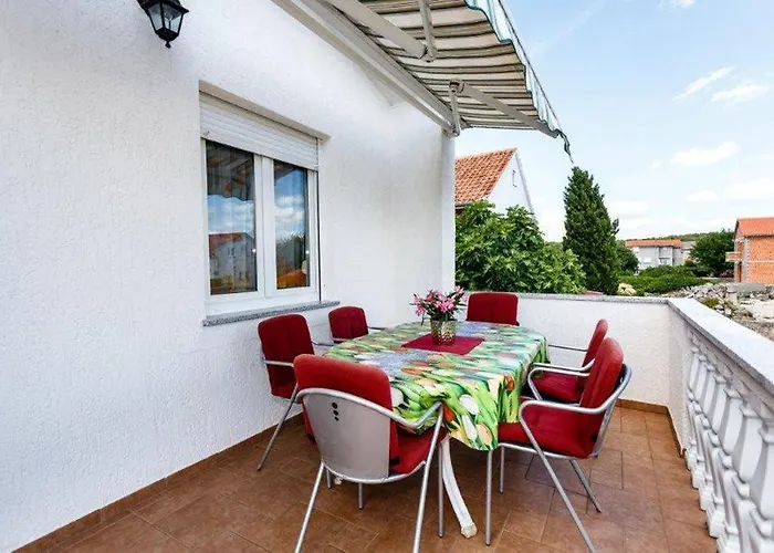 Adria-holiday House With A Private Pool In Krk *