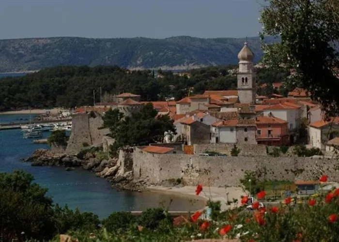 Adria-holiday House With A Private Pool In Krk